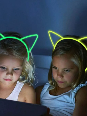 Karanlıkta Yanan Glow Kedi Kulağı Kedi Tacı Renkli 6 Adet (Lisinya)